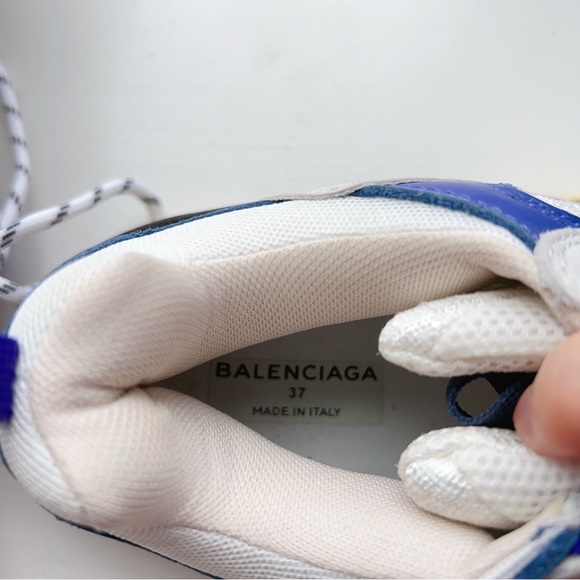 Authentic Balenciaga Triple S Low Top Chunky Sneakers EU37 - Picture 8 of 9